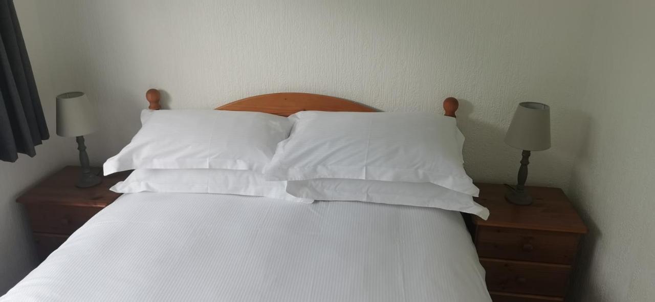 Spring Gardens Holiday Bungalow Кейтон Экстерьер фото